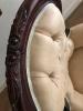 Кресло обитое тканью  